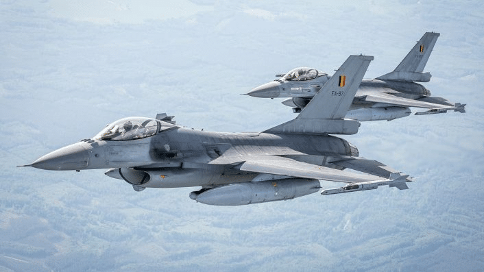 Two Belgian F-16